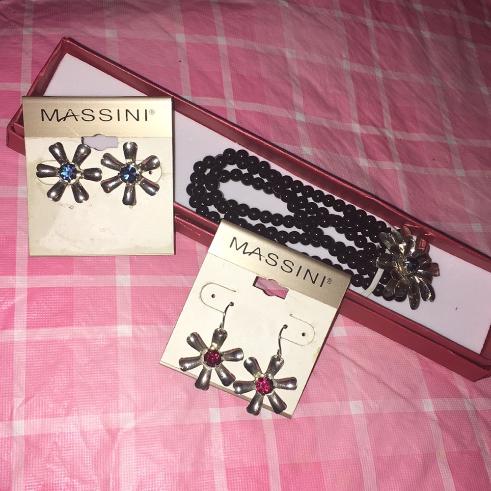 🎈SALE🎈🌷#33. 3-PC.“FLOWERS” SET🌷